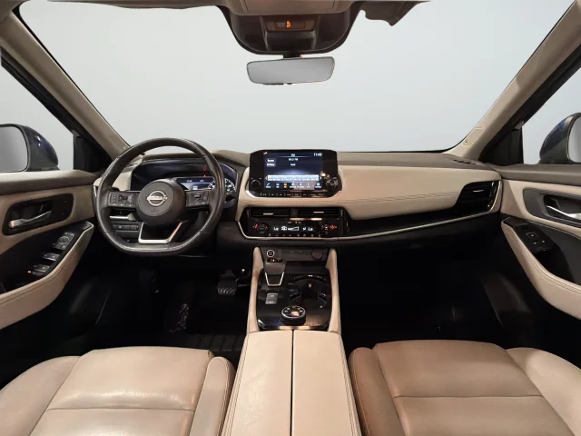 Used 2023 Blue Nissan SL image 34
