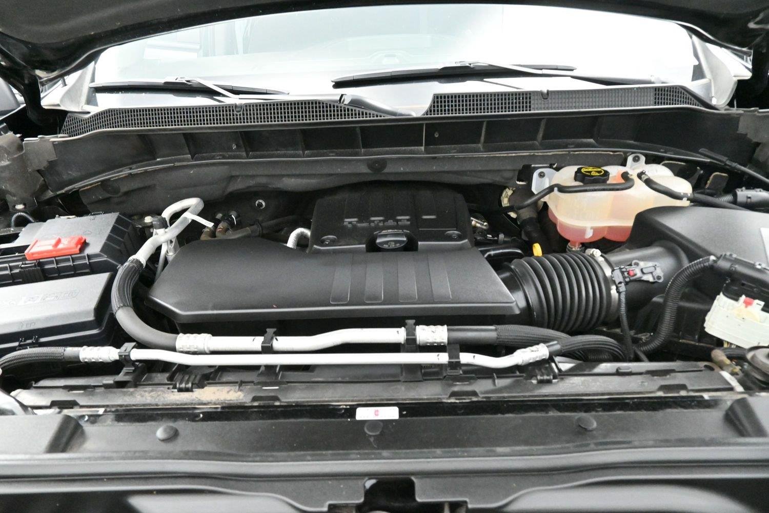 Used 2024 Black Chevrolet Custom image 33