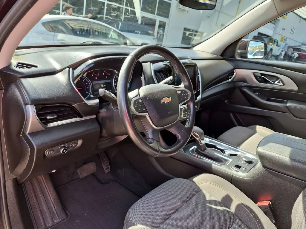 Used 2021 Red Chevrolet LT image 12