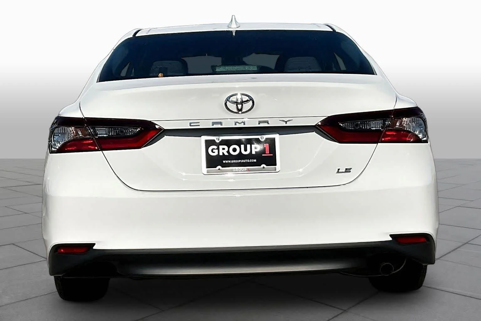 Used 2024 Ice Cap Toyota LE image 5