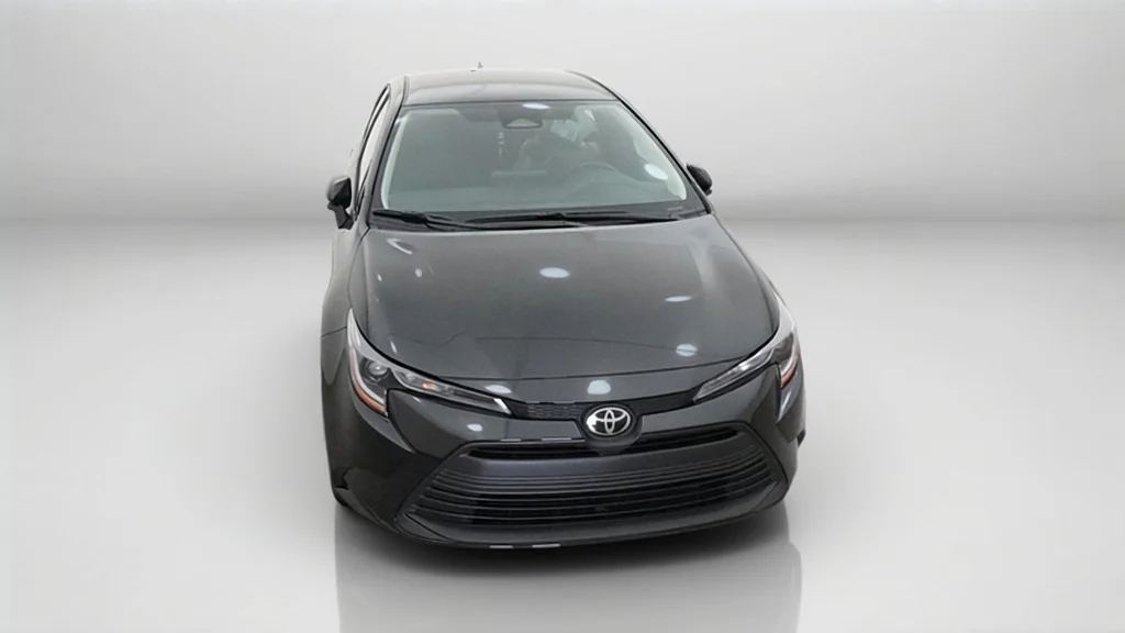 New 2027 Inked Toyota LE image 4