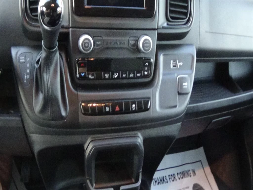 Used 2025 Bright White Clear Coat (pw7) RAM Tradesman 2500 image 21