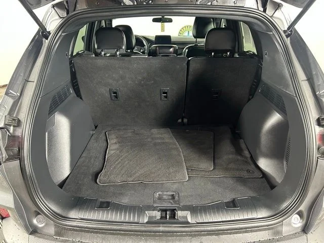 Used 2025 Gray Ford ST-Line image 22