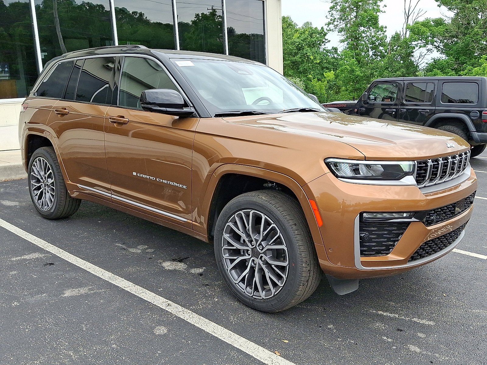 New 2026 Copper Shino Metallic Clear-Coat Exterior Paint Jeep Summit image 2
