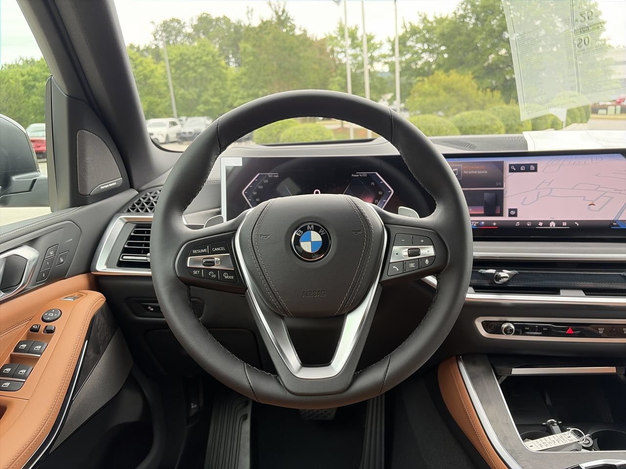 New 2026 Manhattan Green Metallic BMW xDrive40i image 21