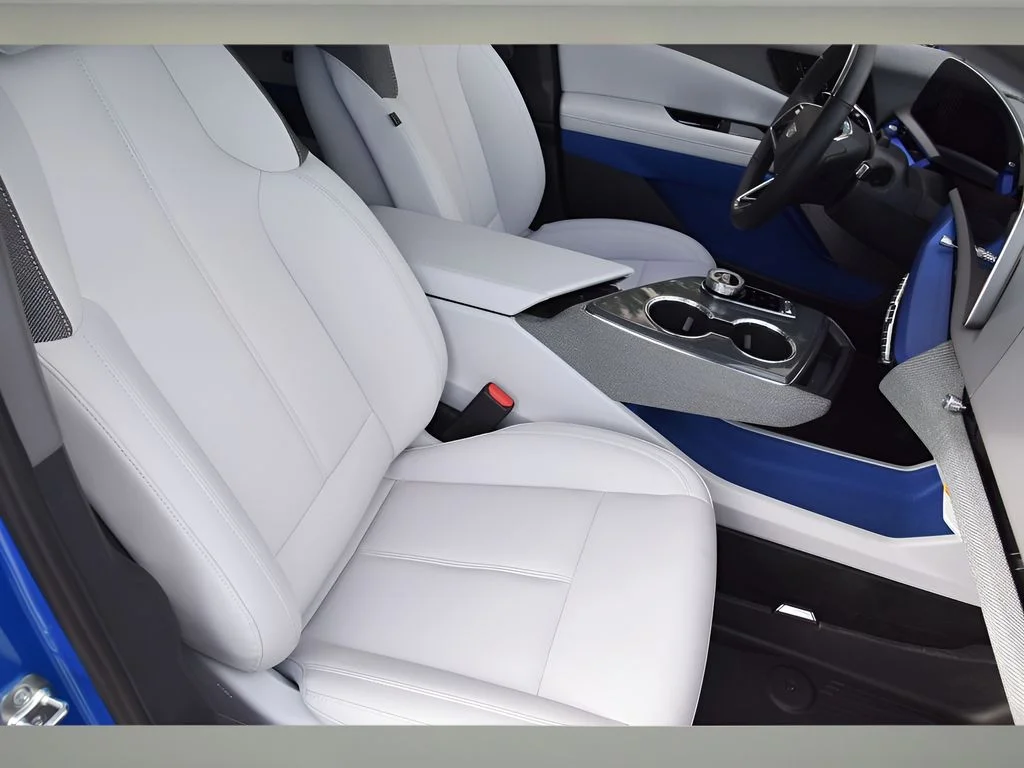 2026 Cadillac OPTIQ Luxury - Photo 29