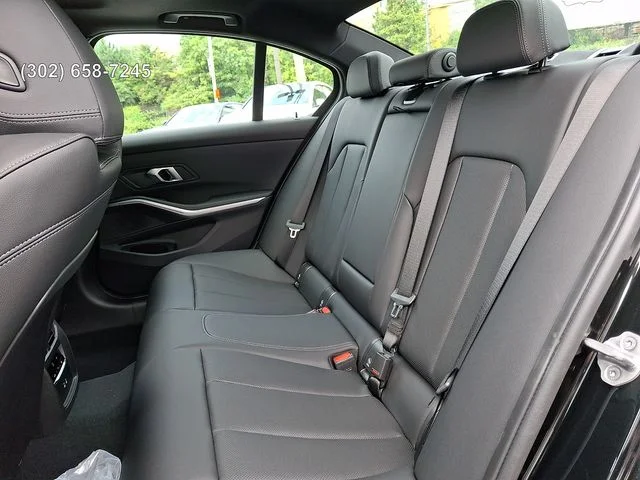 New 2026 Black Sapphire Metallic BMW 330i xDrive image 9