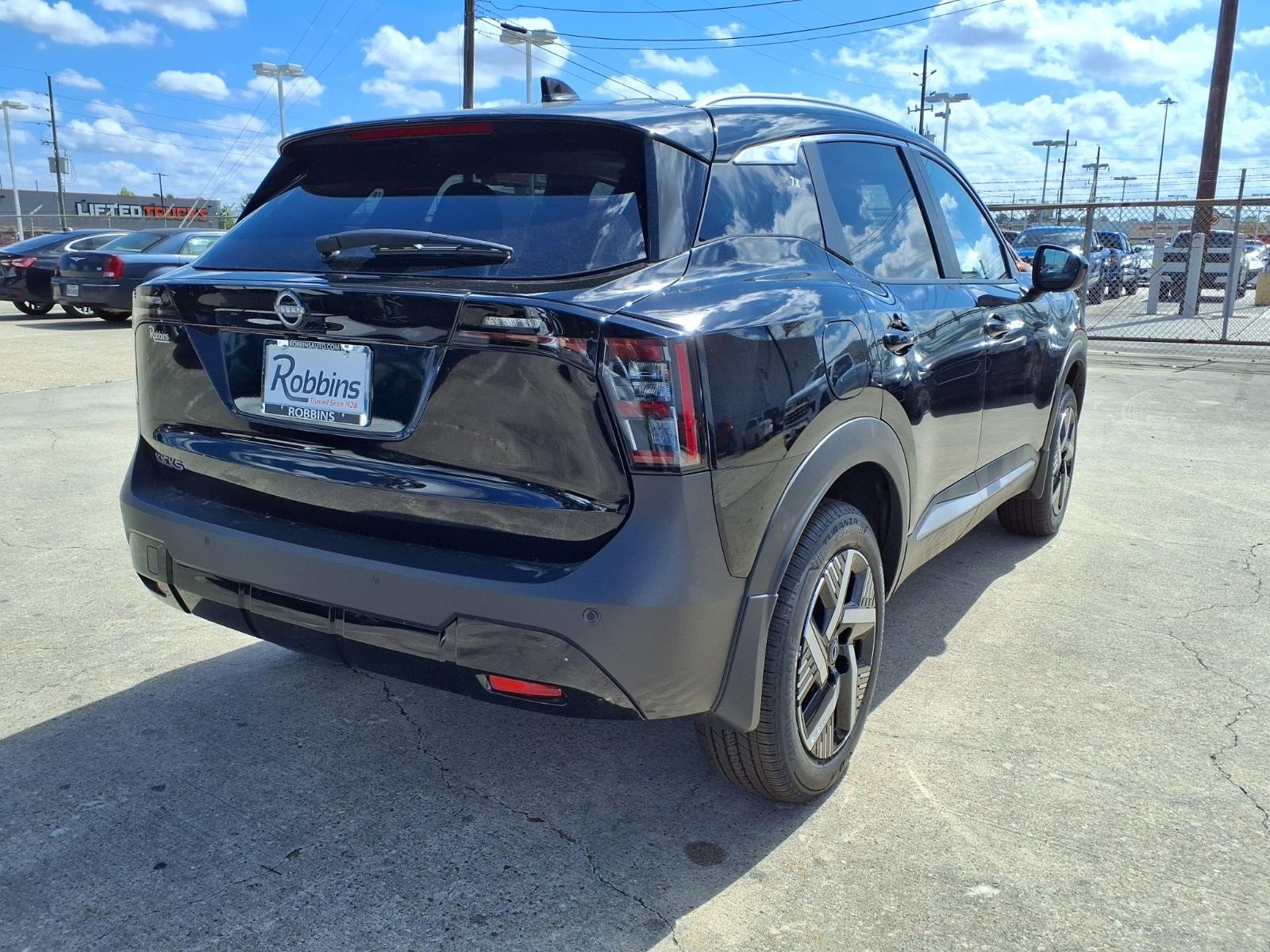 2026 Nissan Kicks SV - 4