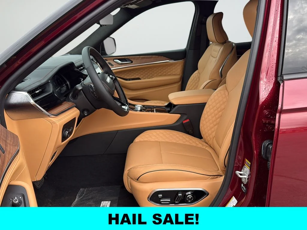 New 2026 Velvet Red Pearl-Coat Exterior Paint Jeep Summit image 10
