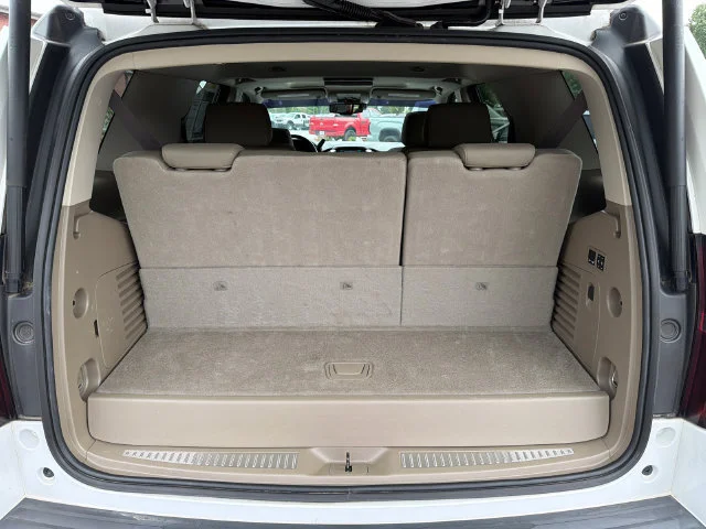 Used 2020 SUMMIT WHITE Chevrolet LT image 18