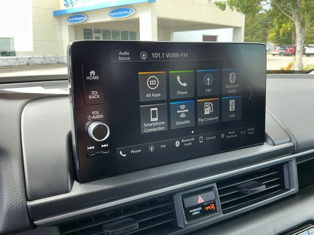 Used 2024 Red Honda EX-L image 38