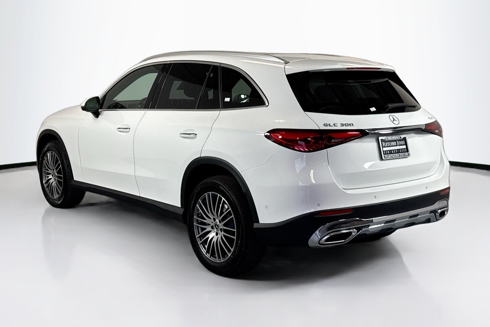 New 2026 Polar White Mercedes-Benz GLC 300 image 7