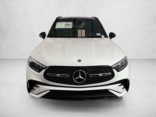 New 2026 Polar White Mercedes-Benz GLC 300 image 32