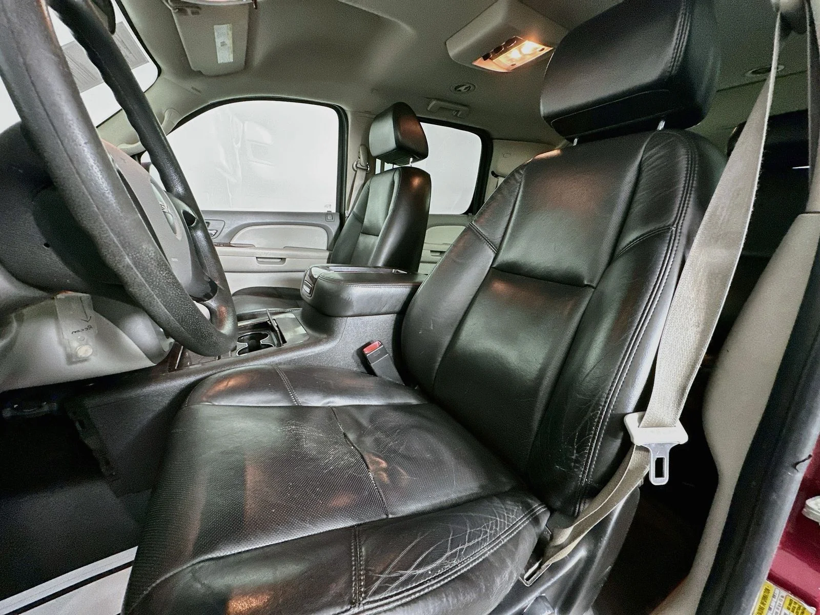 Used 2009 Red Jewel Tintcoat GMC Commercial Fleet image 19