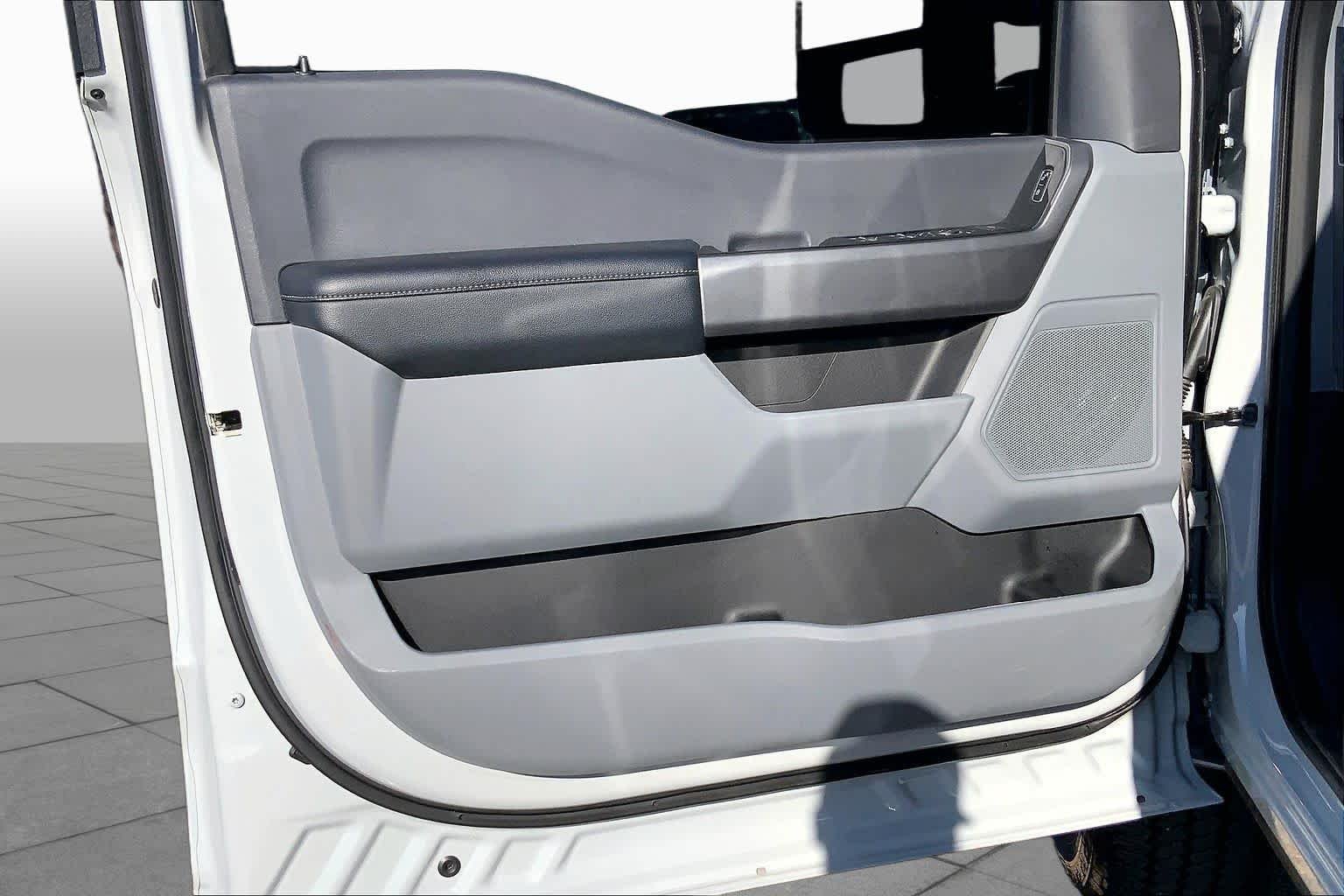 Used 2025 Avalanche Ford XLT image 22