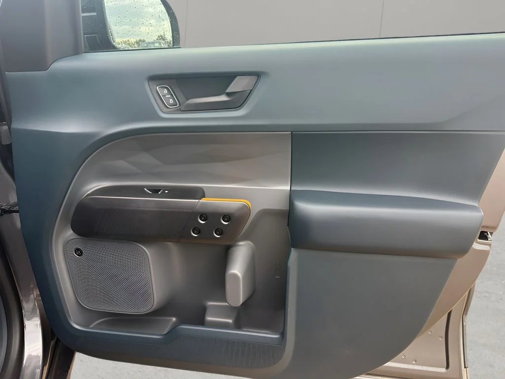 New 2026 Carbonized Gray Metallic Ford Tremor® image 30