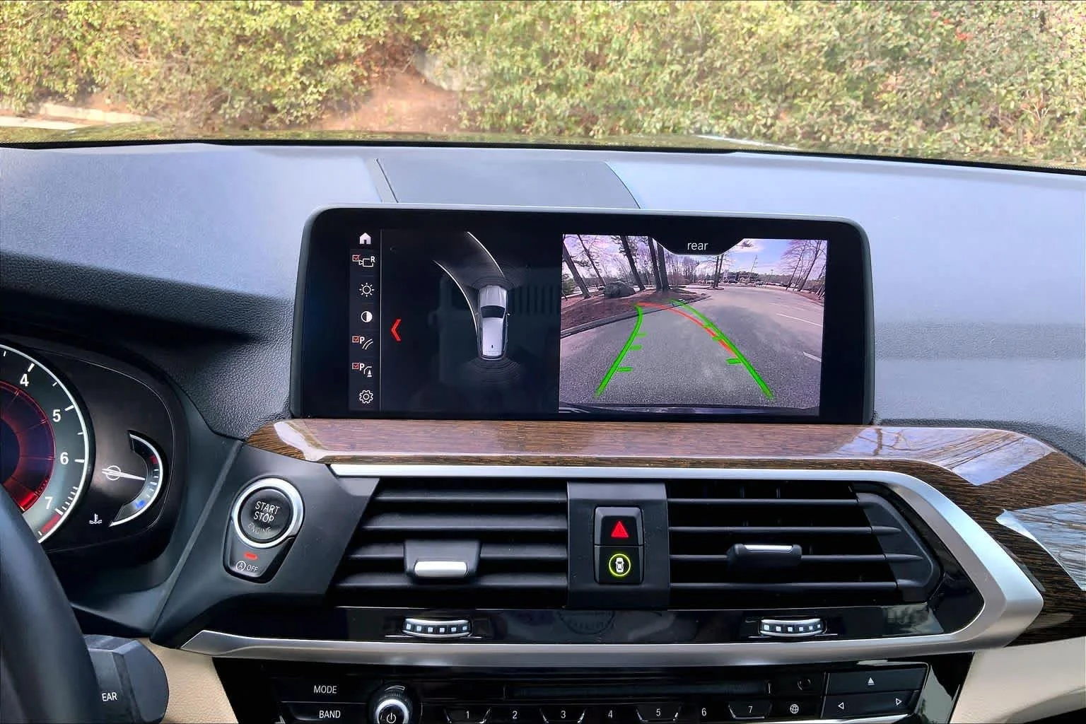 Used 2019 Dark Graphite Metallic BMW xDrive30i image 28