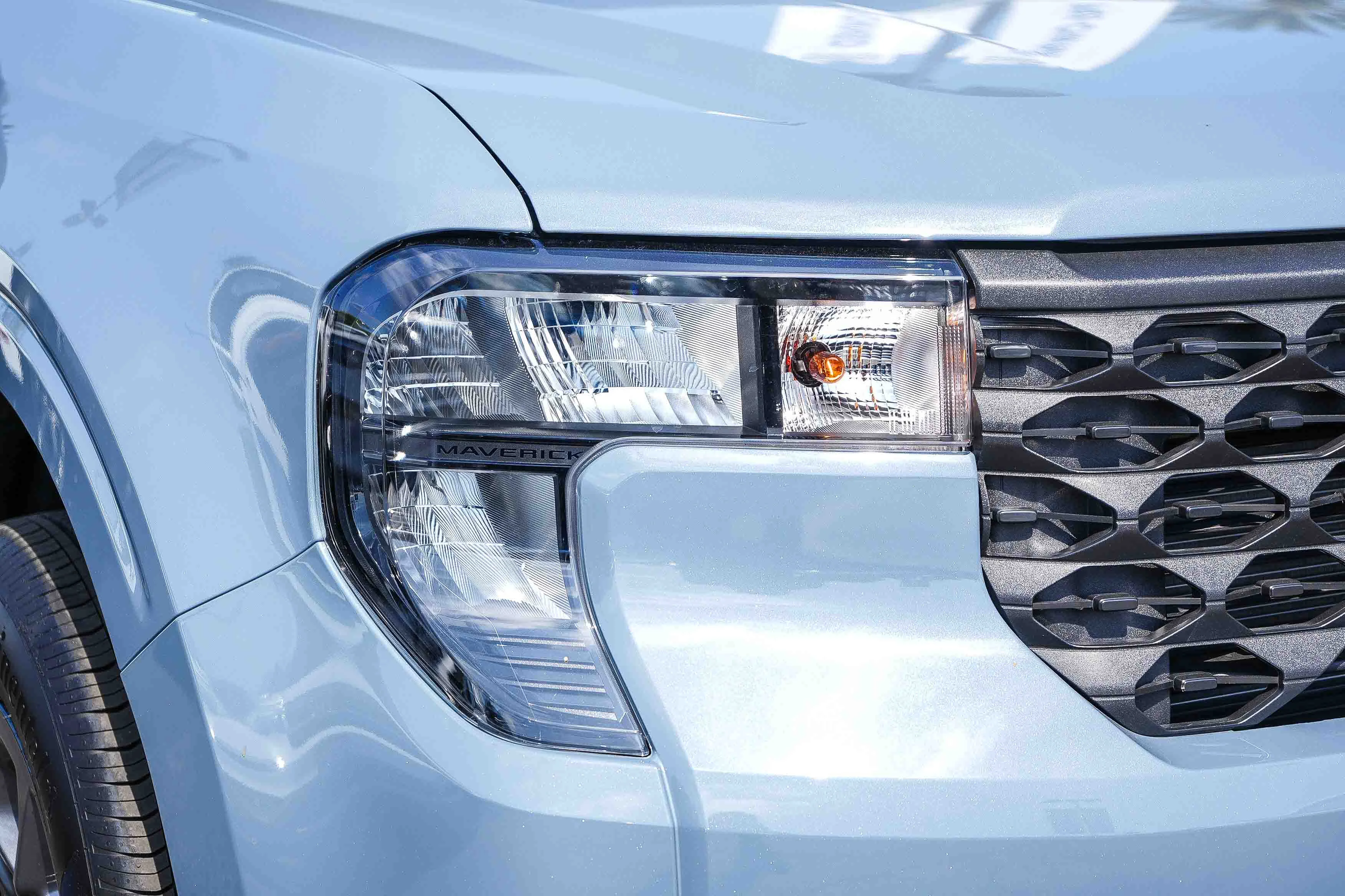 New 2026 Azure Gray Metallic Ford XLT image 4