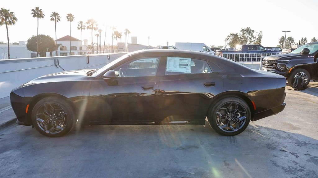 New 2026 Diamond Black Crystal Pearlcoat Dodge R/T Plus image 14