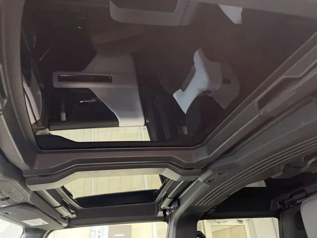2025 GMC HUMMER EV 2X - Photo 26