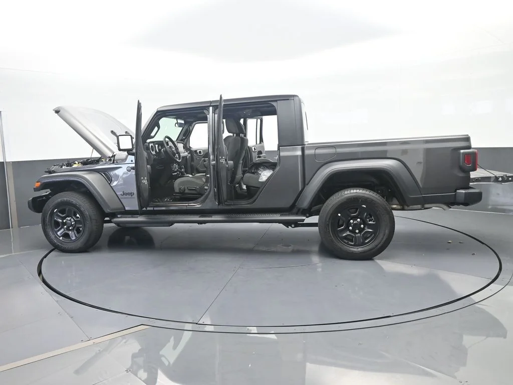 New 2026 Granite Crystal Metallic Clear-Coat Exterior Paint Jeep Sport image 74