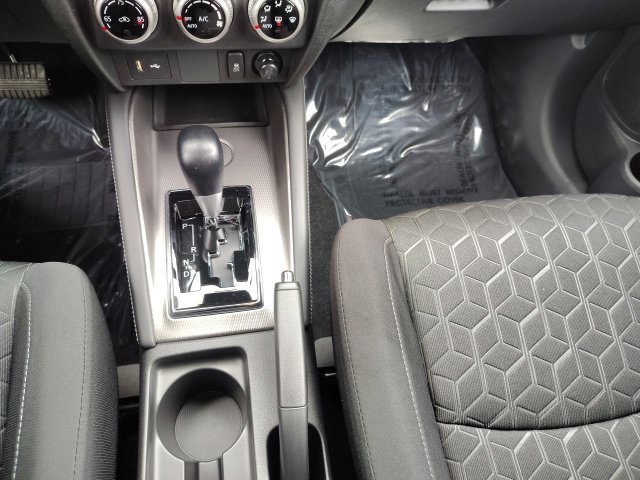 New 2027 Black Mitsubishi 2.0 S image 21
