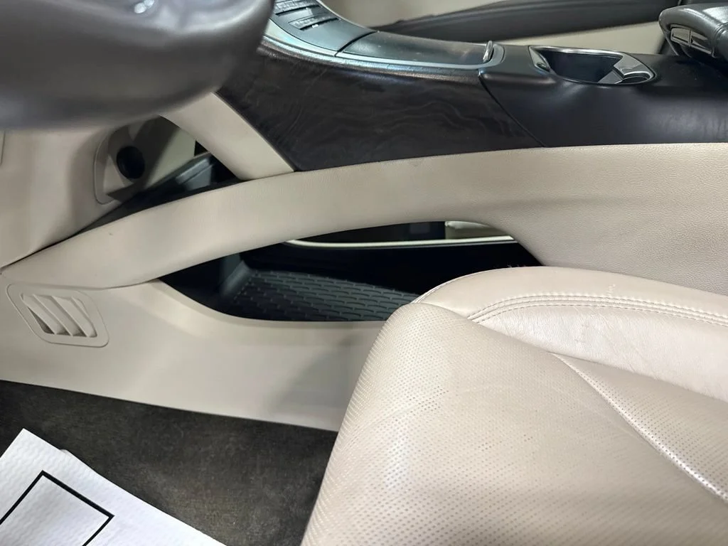 Used 2017 Blue Lincoln Reserve image 15