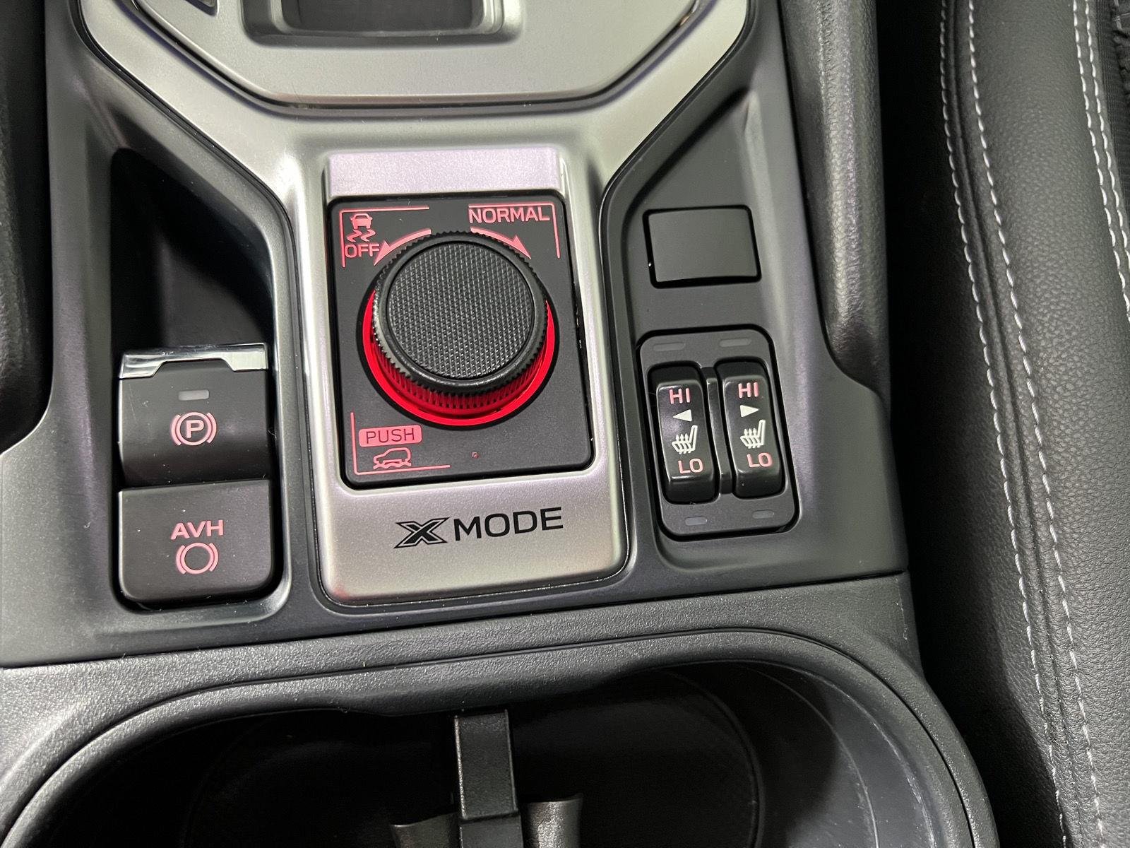 Used 2023 Ice Silver Metallic Subaru Premium image 3