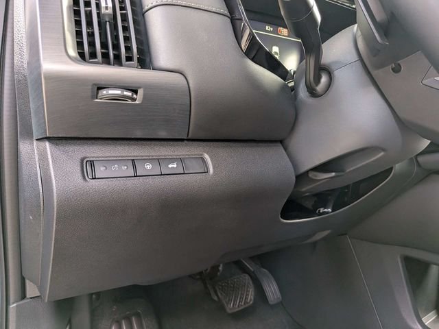 Used 2026 Green Nissan SL image 18