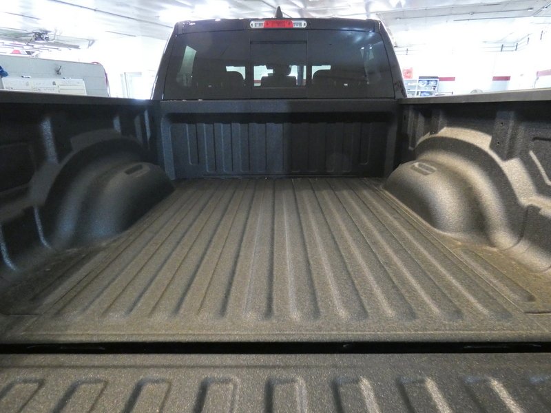 New 2026 Diamond Black Crystal Pearl-Coat Exterior Paint RAM RHO 4x4 Crew Cab 5