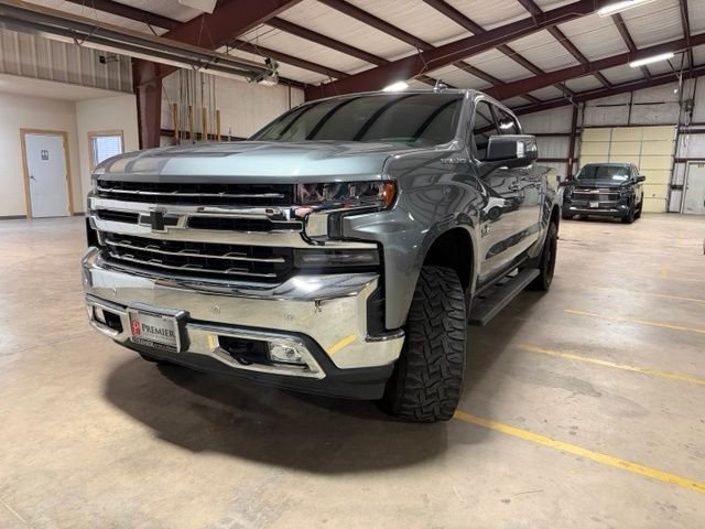 Used 2019 Gray Chevrolet LTZ image 3