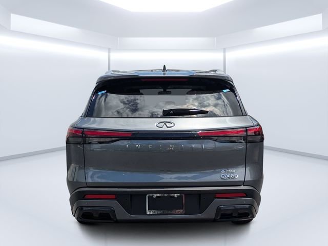 Used 2025 Gray INFINITI LUXE image 4