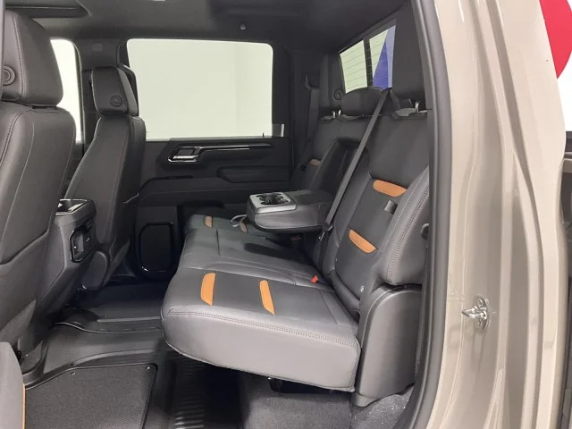 2026 GMC Sierra 2500HD AT4 - Photo 19