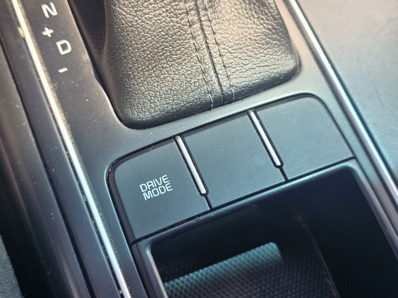 Used 2020 Silver Kia L image 21