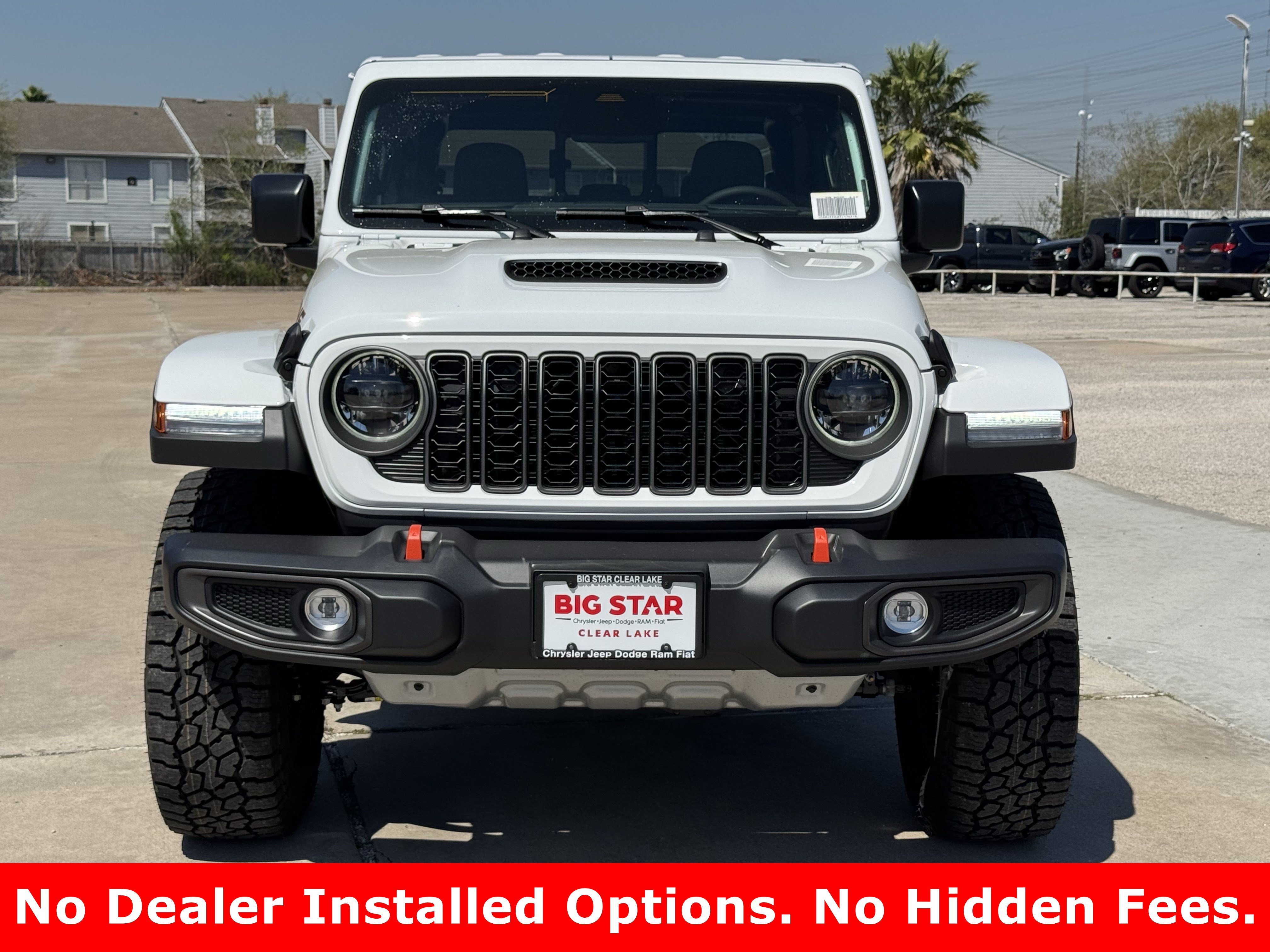 New 2026 Bright White Clear-Coat Exterior Paint Jeep Mojave image 3