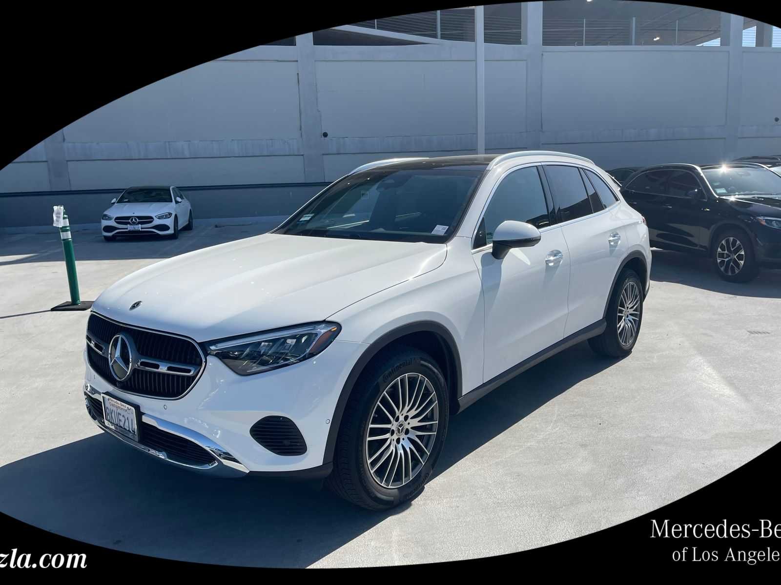 2026 Mercedes-Benz GLC GLC 300's photo