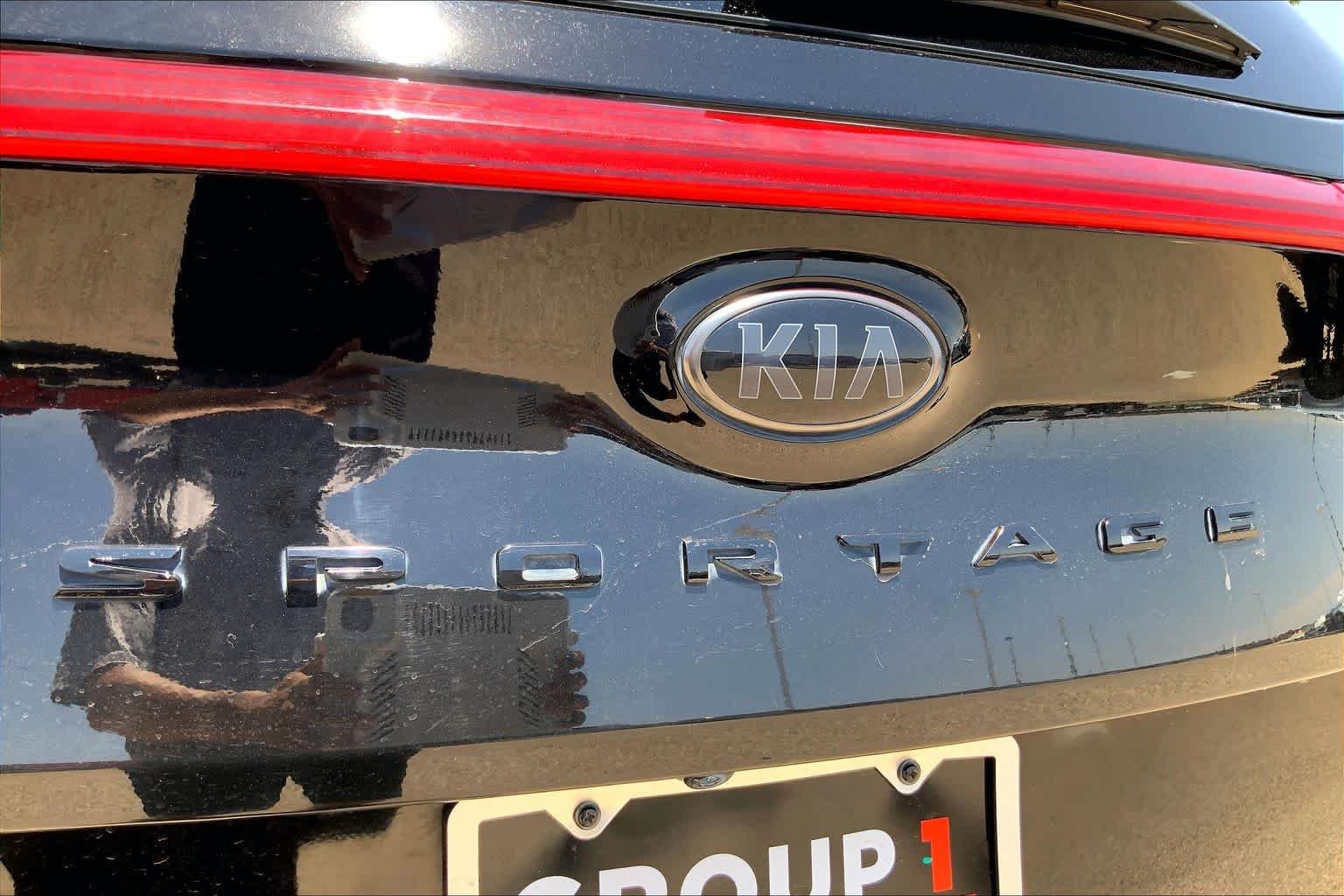 Used 2021 Black Cherry Kia S image 32