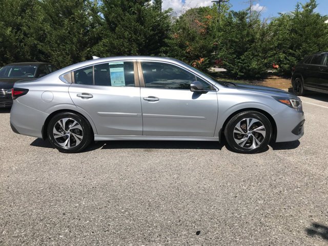 Used 2020 Ice Silver Metallic Subaru Premium image 7
