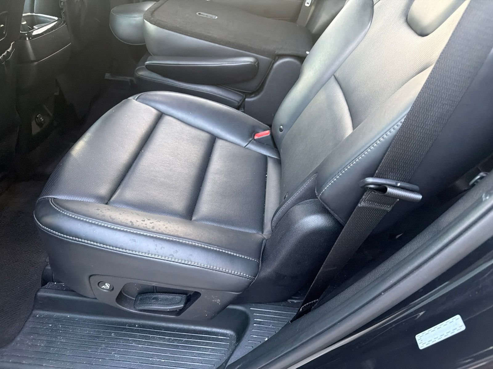 Used 2025 Ebony Black Kia S image 11