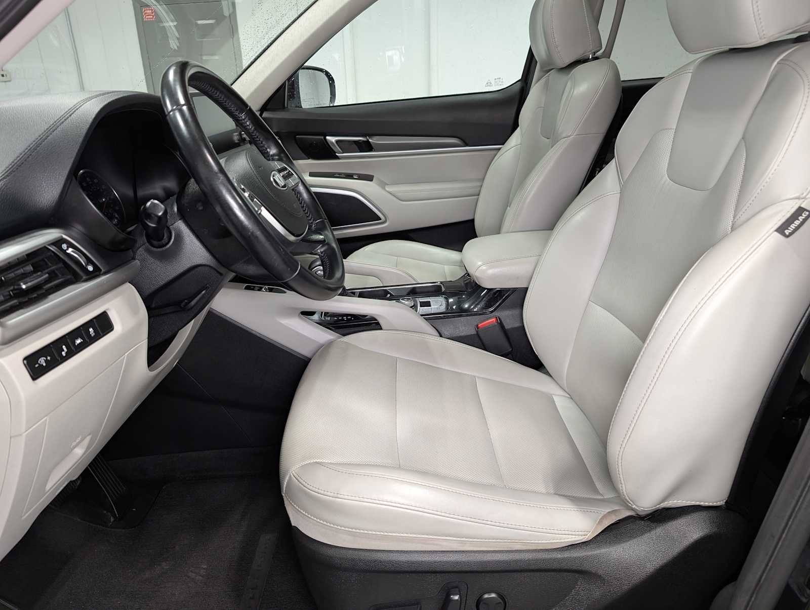 Used 2021 Black Copper Kia S image 4