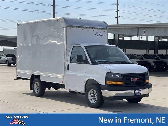 New 2025 Summit White GMC 1WT image 9