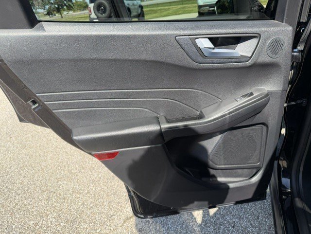 Used 2022 Black Metallic Ford SEL image 22
