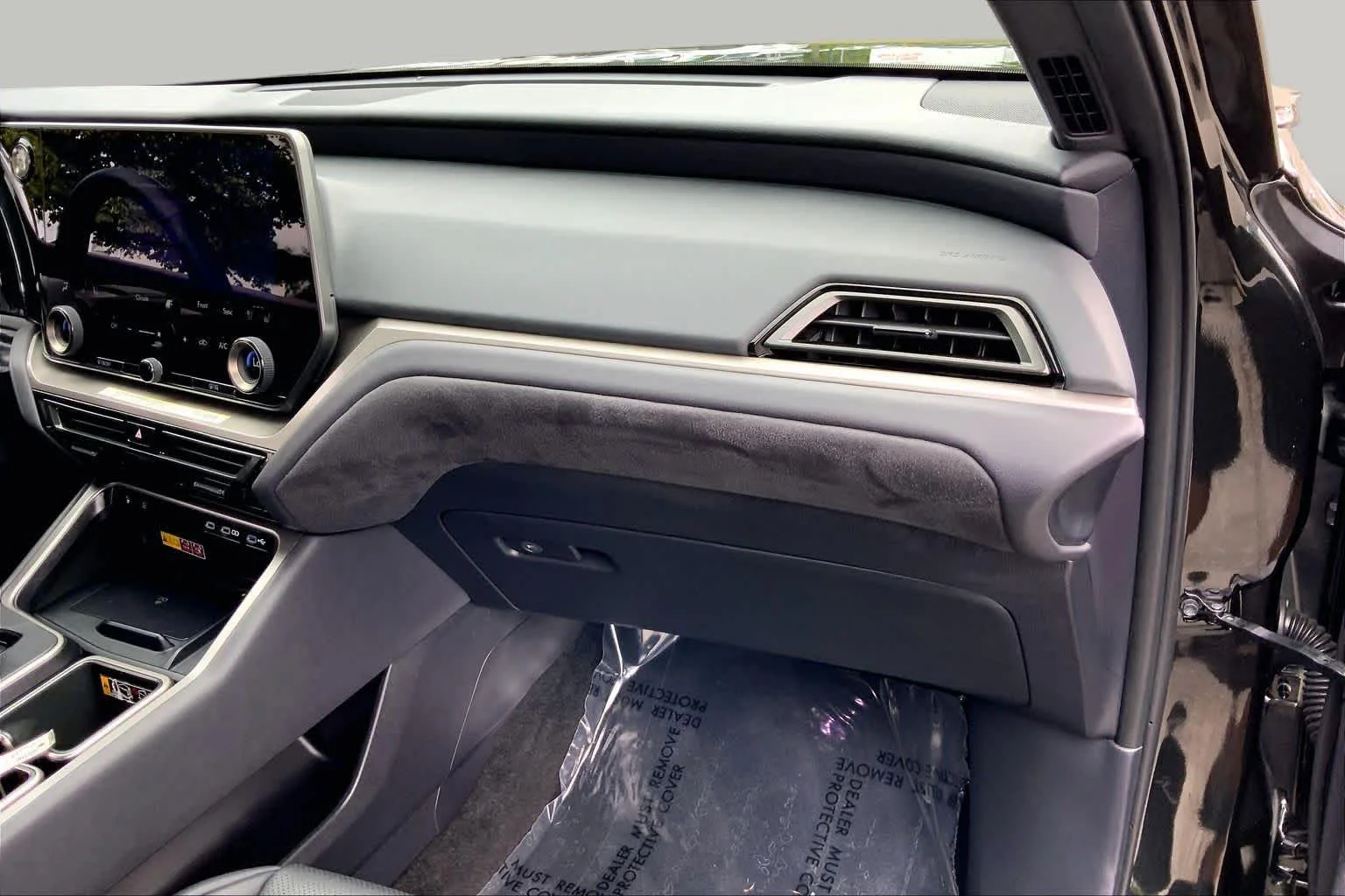 Certified Used 2025 CAVIAR Lexus F SPORT Premium image 19