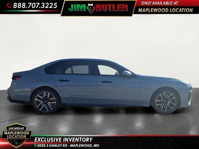 Used 2023 Gray BMW i xDrive image 4