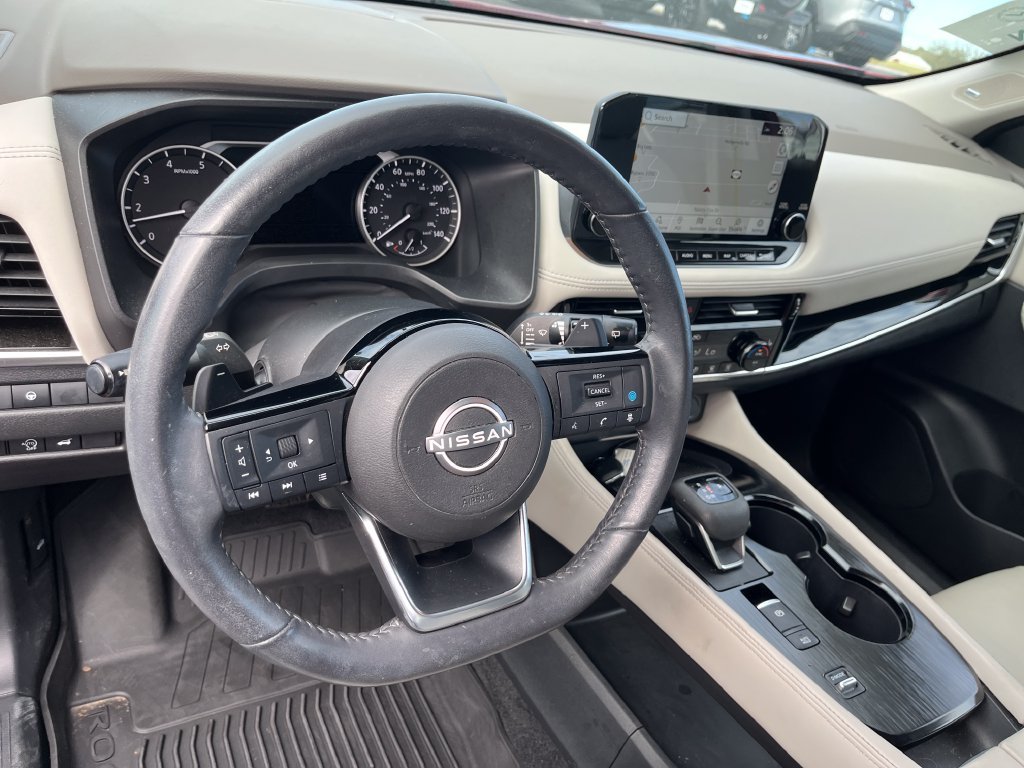 Used 2023 Red Nissan SL image 14