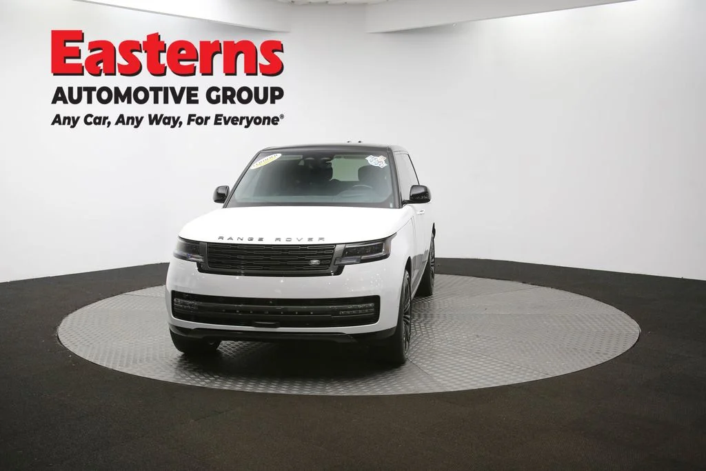 Used 2024 White Land Rover Autobiography image 56