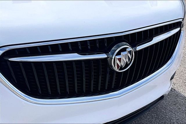 Used 2019 White Buick Essence image 28
