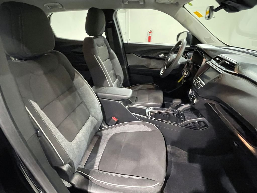 Used 2023 Black Chevrolet LS image 24