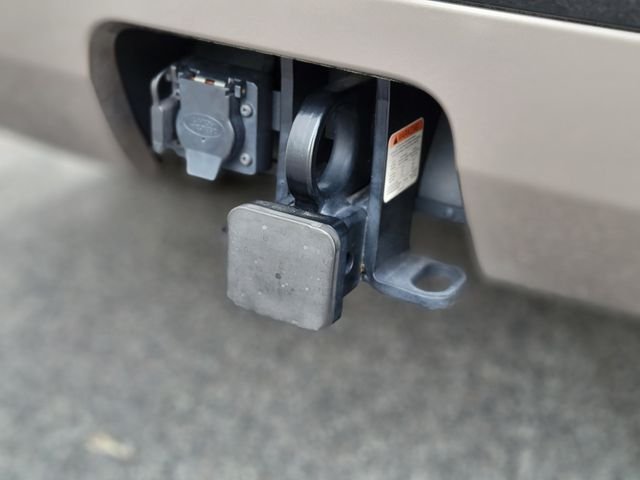 Used 2025 Bronze Land Rover Dynamic SE image 45