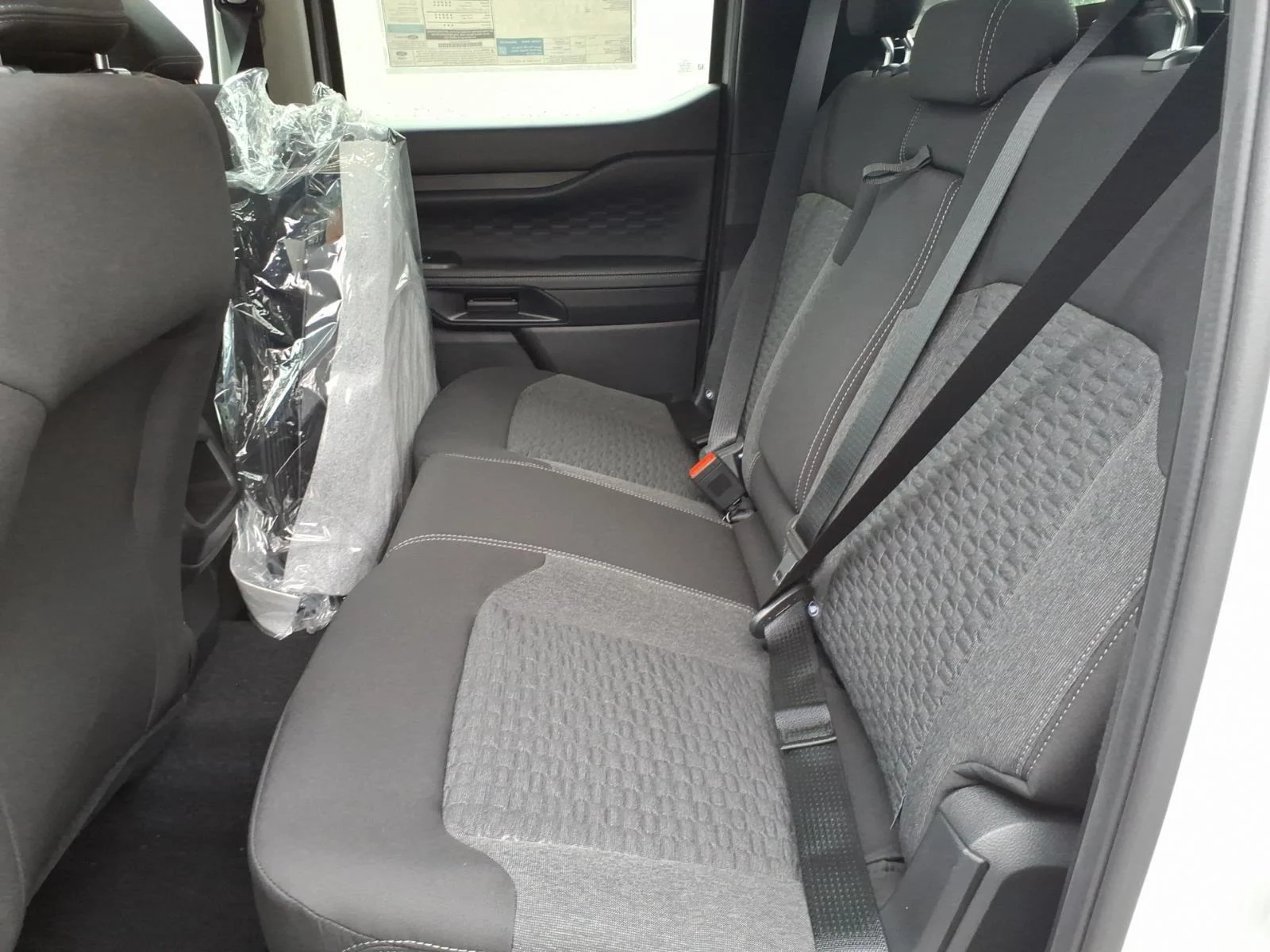 New 2026 Avalanche Ford XLT image 5